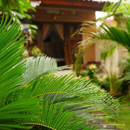 Rumahku Homestay Amed Buitenkant foto