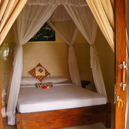 Rumahku Homestay Amed Buitenkant foto