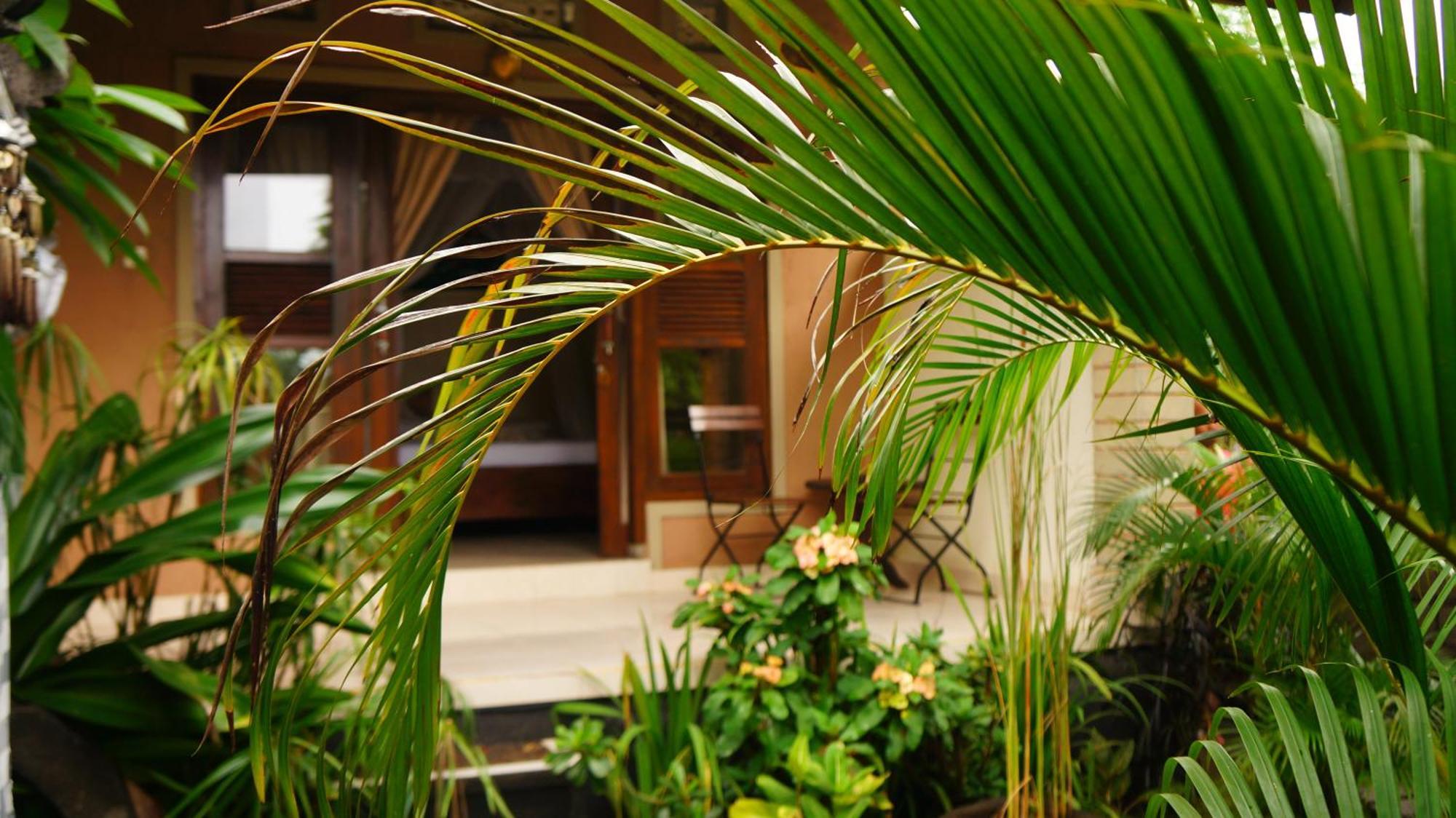 Rumahku Homestay Amed Buitenkant foto